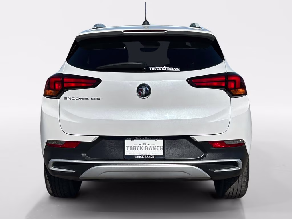 2021 White Frost Tricoat Buick Encore GX Select FWD SUV
