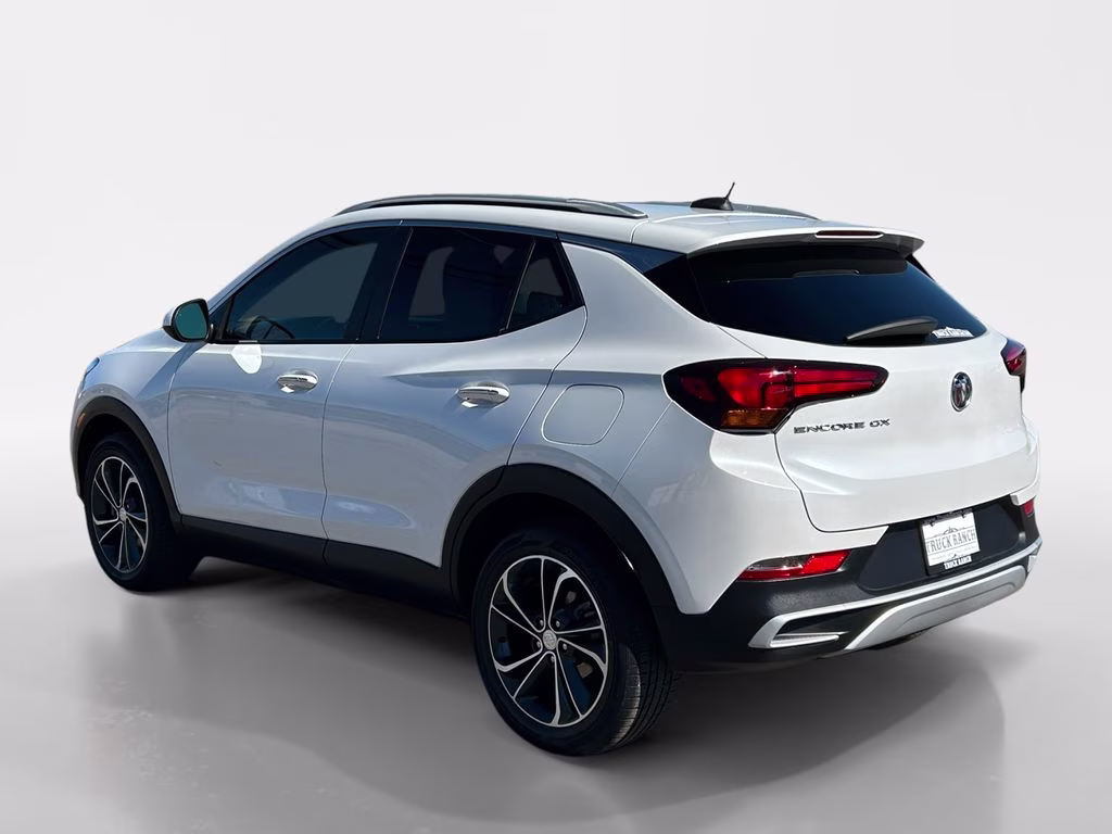 2021 White Frost Tricoat Buick Encore GX Select FWD SUV