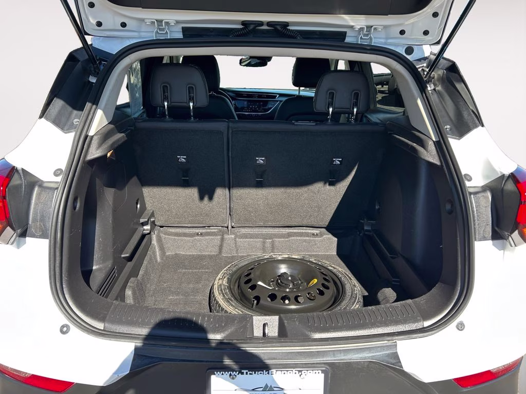 2021 White Frost Tricoat Buick Encore GX Select FWD SUV