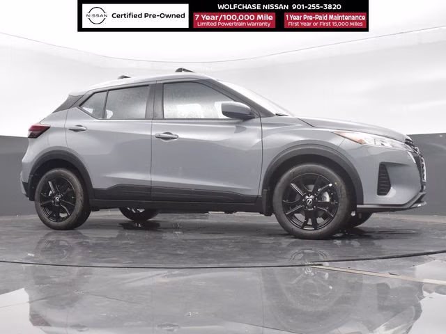 2024 Boulder Gray Pearl Nissan Kicks SV FWD SUV