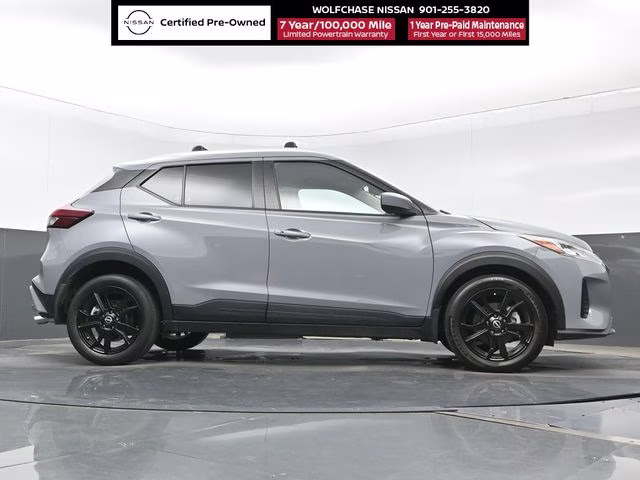 2024 Boulder Gray Pearl Nissan Kicks SV FWD SUV