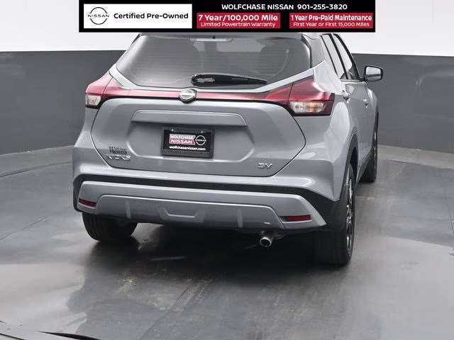 2024 Boulder Gray Pearl Nissan Kicks SV FWD SUV