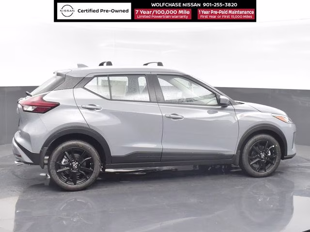 2024 Boulder Gray Pearl Nissan Kicks SV FWD SUV