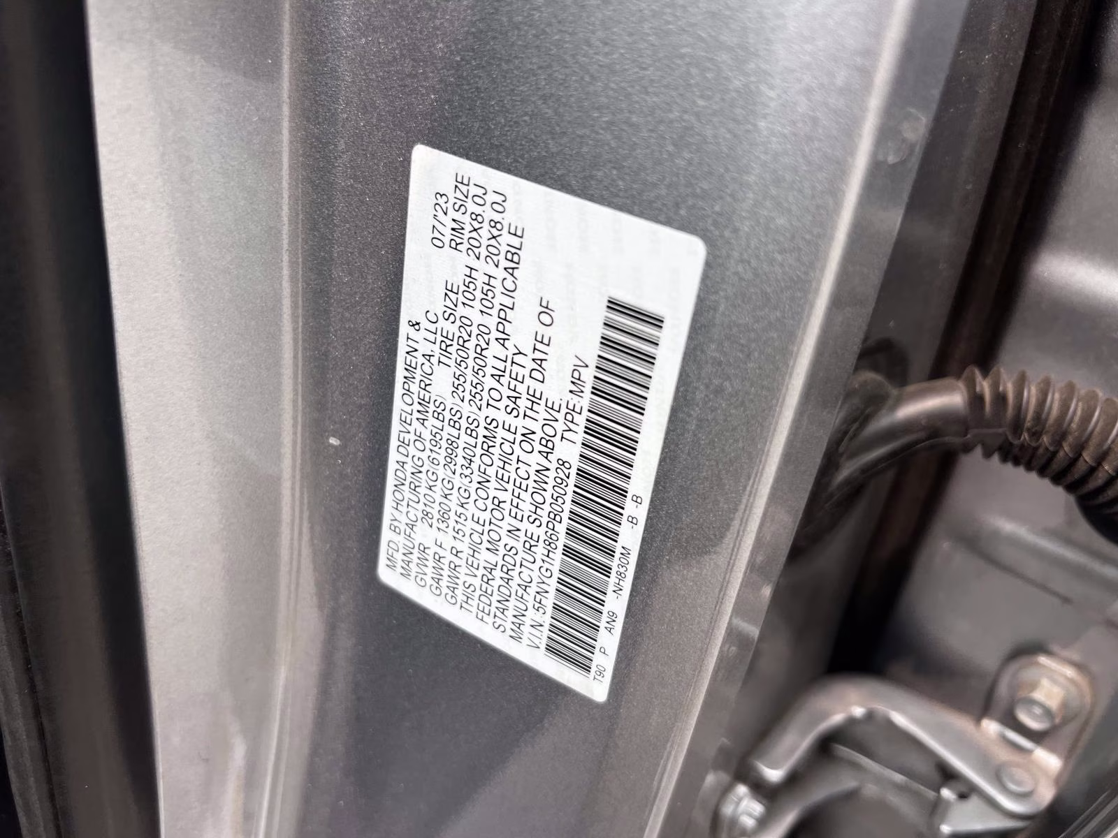 2023 Lunar Silver Metallic Honda Pilot Elite AWD AWD SUV