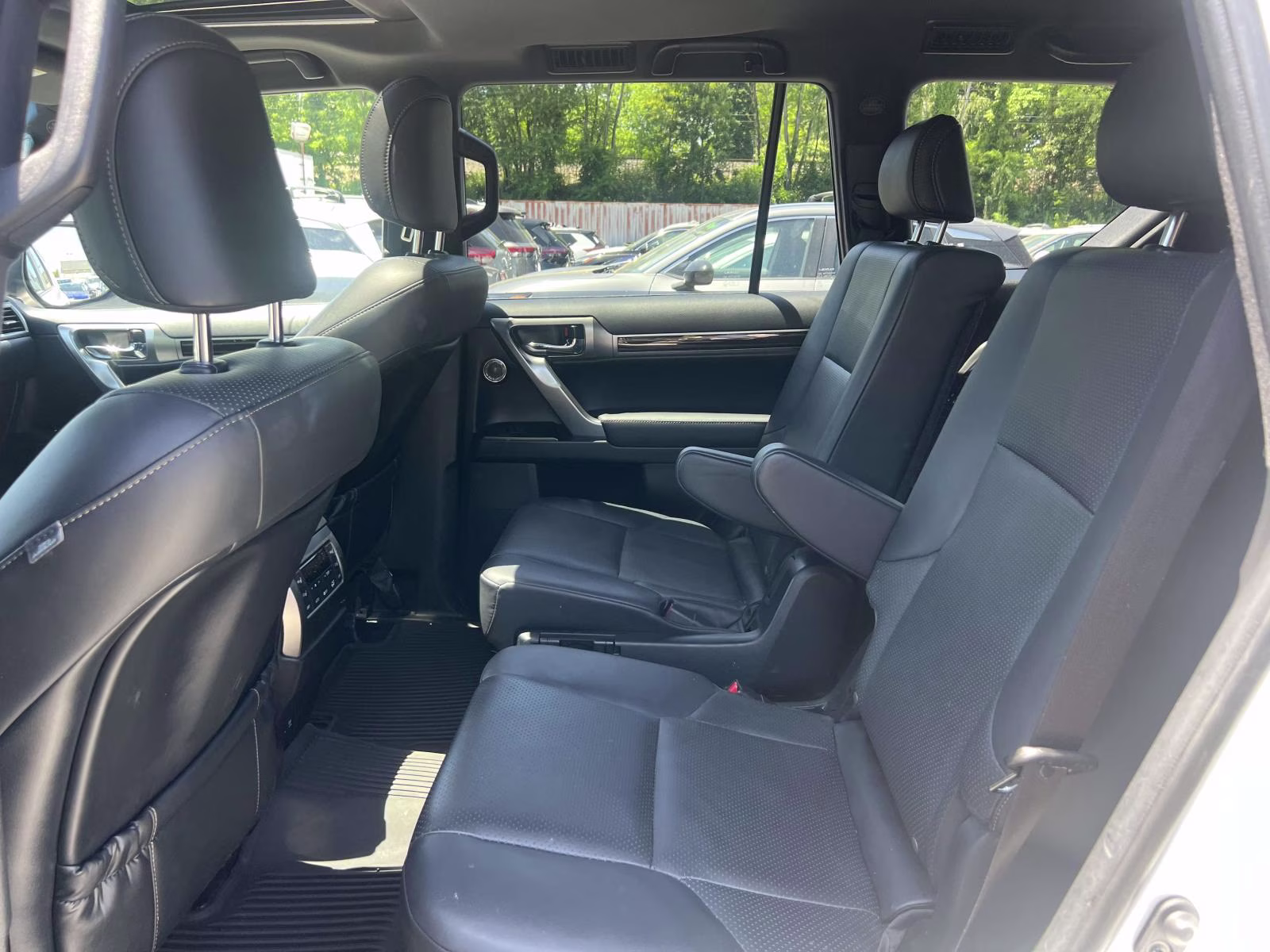 2023 White Lexus GX GX 460 Luxury 4WD 4X4 SUV