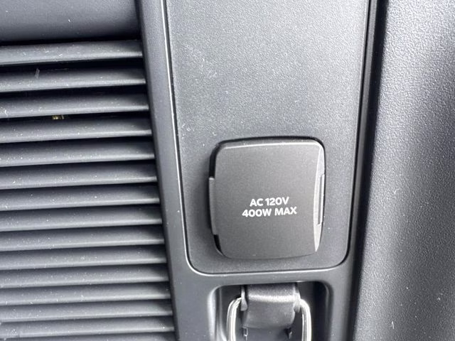 2026 Silver Metallic Ford Expedition Active RWD SUV