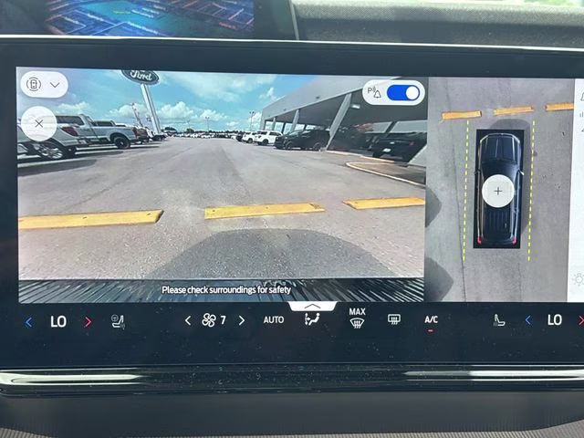 2026 Silver Metallic Ford Expedition Active RWD SUV