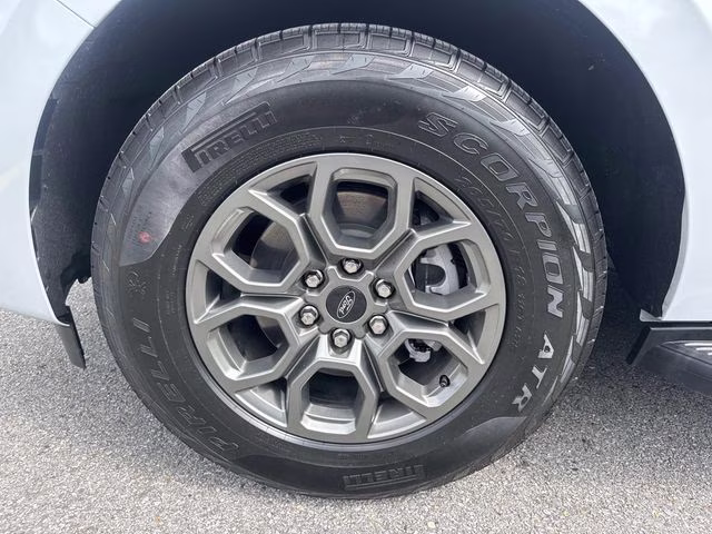2026 Silver Metallic Ford Expedition Active RWD SUV
