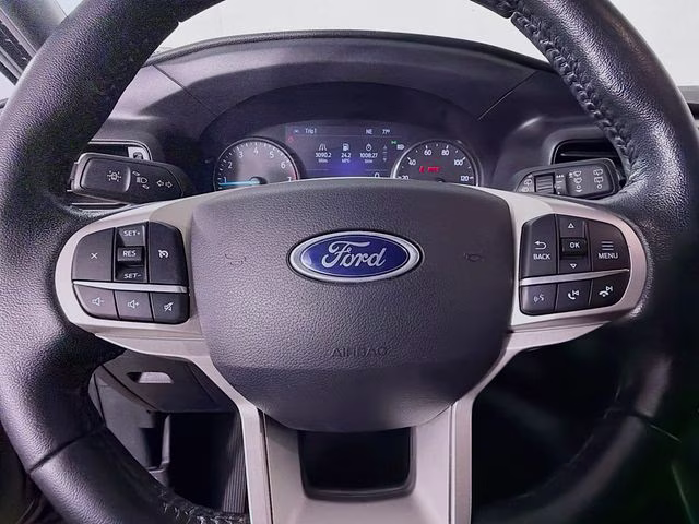2021 Agate Black Metallic Ford Explorer XLT RWD SUV
