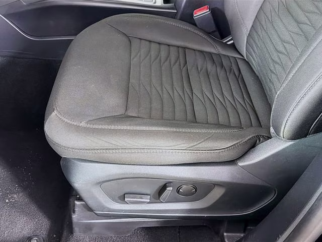 2021 Agate Black Metallic Ford Explorer XLT RWD SUV