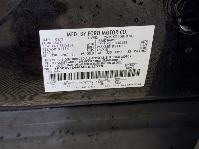 2021 Agate Black Metallic Ford Explorer XLT RWD SUV