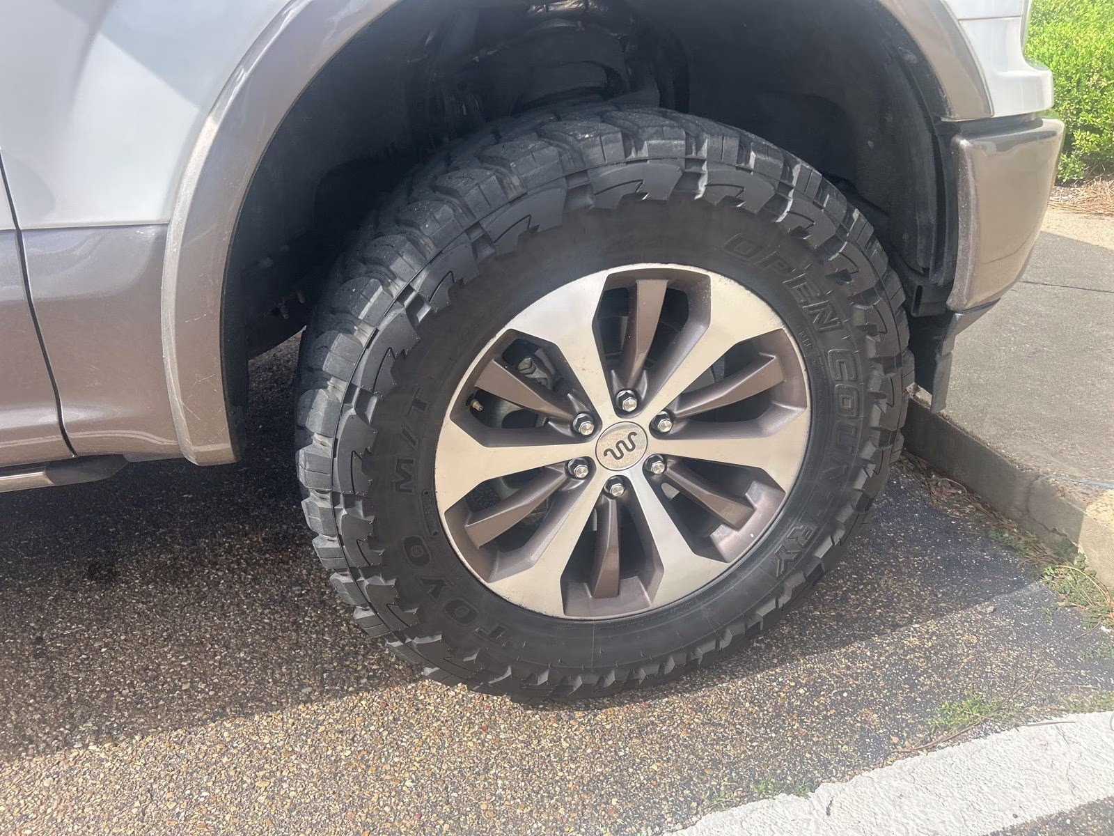2019 White Platinum Ford F-150 King Ranch 4X4 Truck