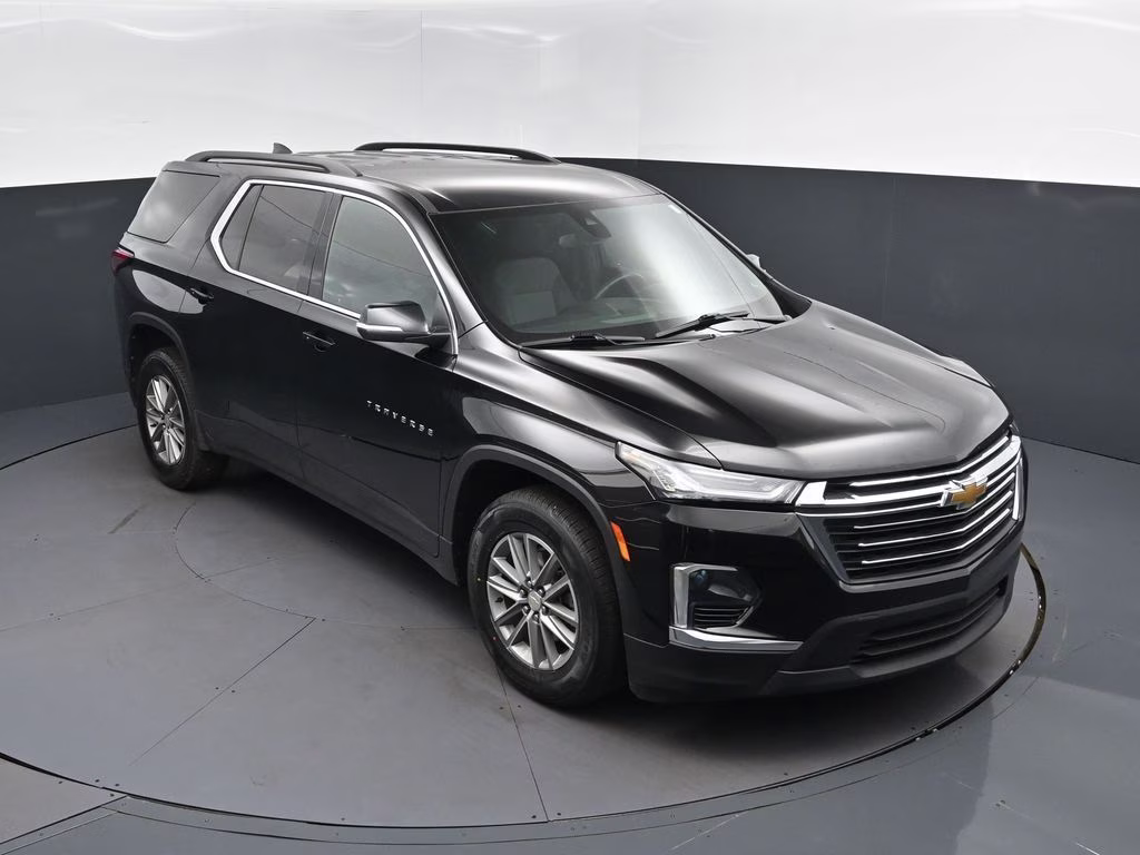 2024 Black Metallic Chevrolet Traverse Limited LT Cloth FWD SUV
