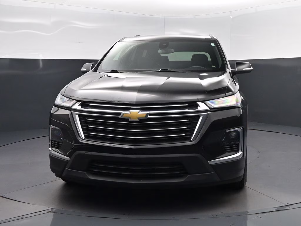 2024 Black Metallic Chevrolet Traverse Limited LT Cloth FWD SUV