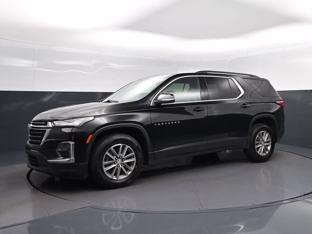 2024 Black Metallic Chevrolet Traverse Limited LT Cloth FWD SUV