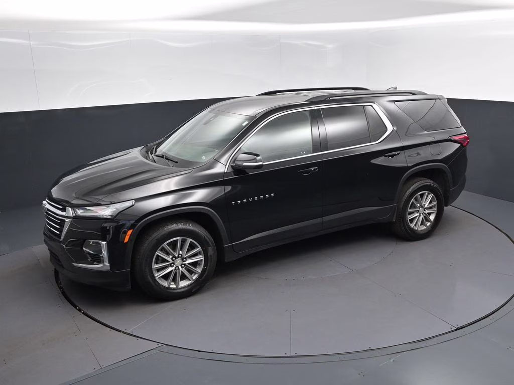 2024 Black Metallic Chevrolet Traverse Limited LT Cloth FWD SUV