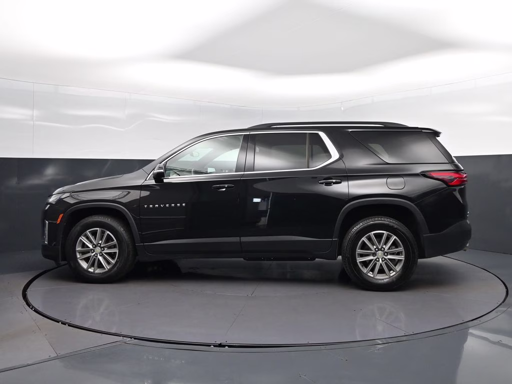 2024 Black Metallic Chevrolet Traverse Limited LT Cloth FWD SUV