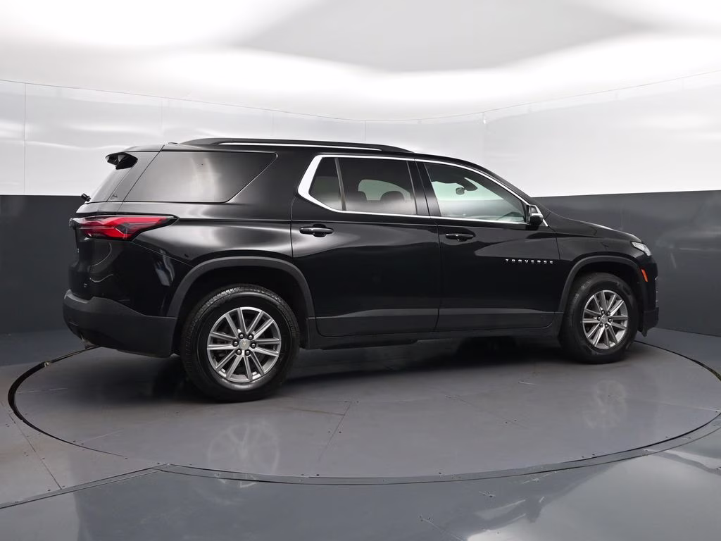 2024 Black Metallic Chevrolet Traverse Limited LT Cloth FWD SUV