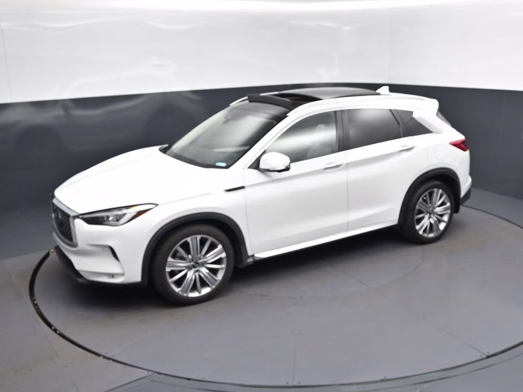 2023 White INFINITI QX50 Sensory AWD SUV