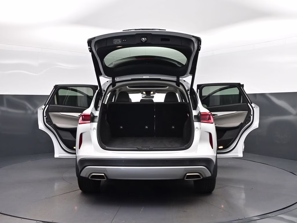 2023 White INFINITI QX50 Sensory AWD SUV