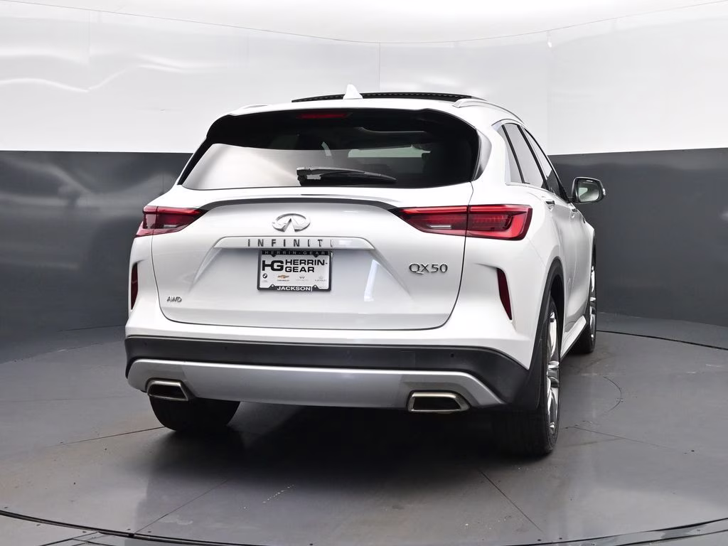 2023 White INFINITI QX50 Sensory AWD SUV
