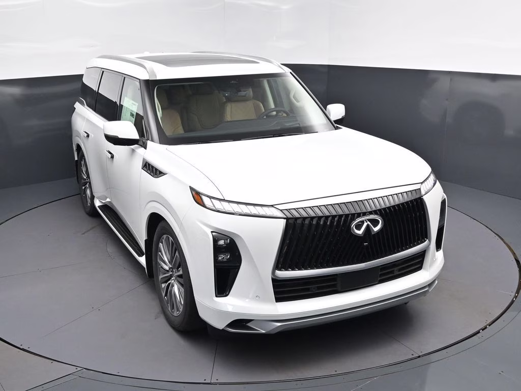 2026 Radiant White INFINITI QX80 LUXE RWD SUV