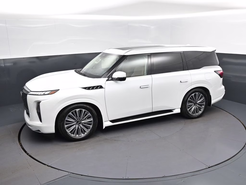 2026 Radiant White INFINITI QX80 LUXE RWD SUV