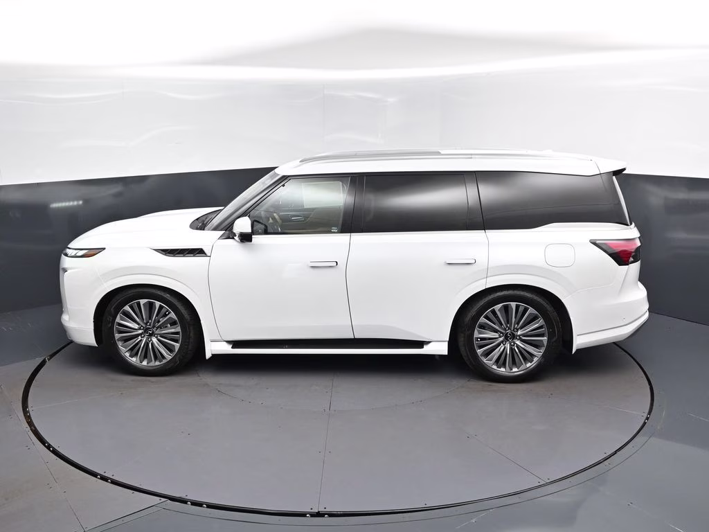 2026 Radiant White INFINITI QX80 LUXE RWD SUV
