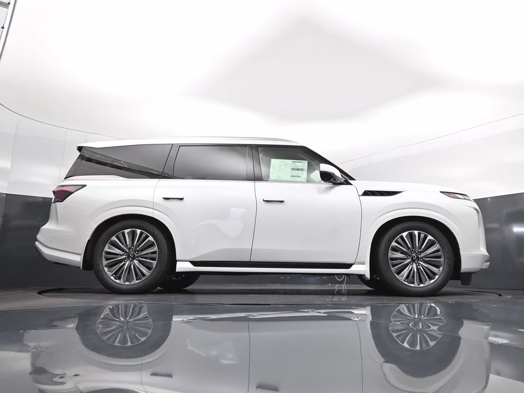 2026 Radiant White INFINITI QX80 LUXE RWD SUV