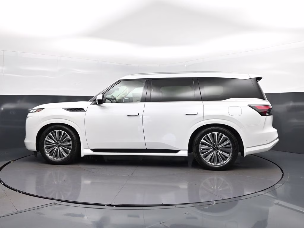 2026 Radiant White INFINITI QX80 LUXE RWD SUV
