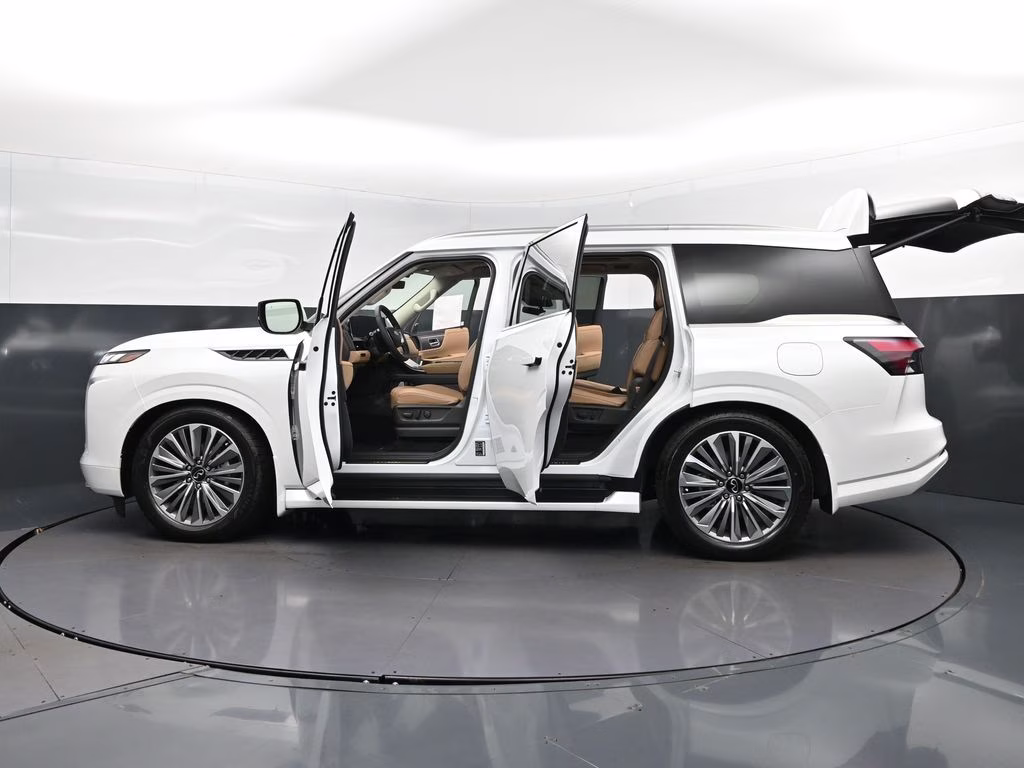 2026 Radiant White INFINITI QX80 LUXE RWD SUV