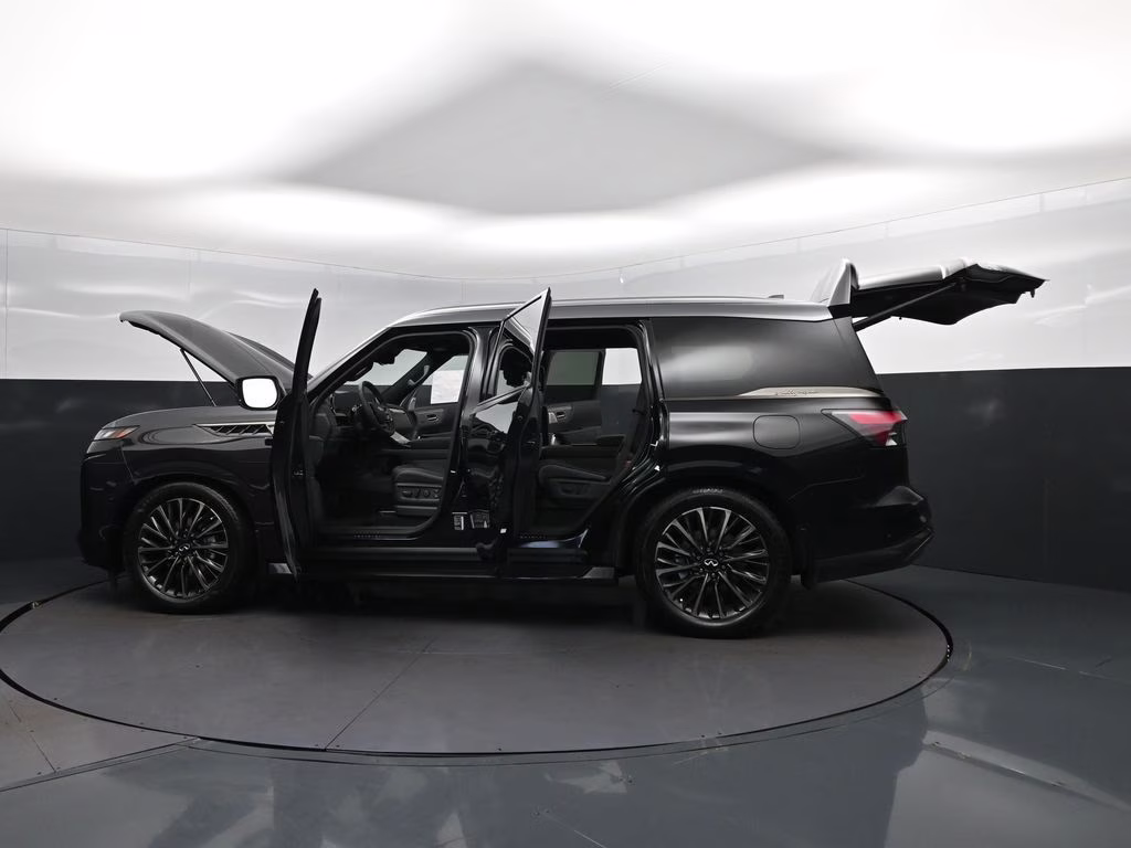 2026 Mineral Black/Graphite Shadow INFINITI QX80 AUTOGRAPH 4X4 SUV