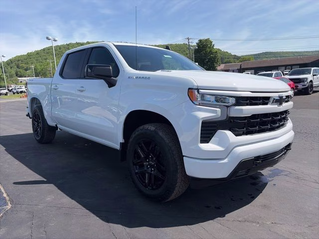 2026 Summit White Chevrolet Silverado 1500 RST 4X4 Truck