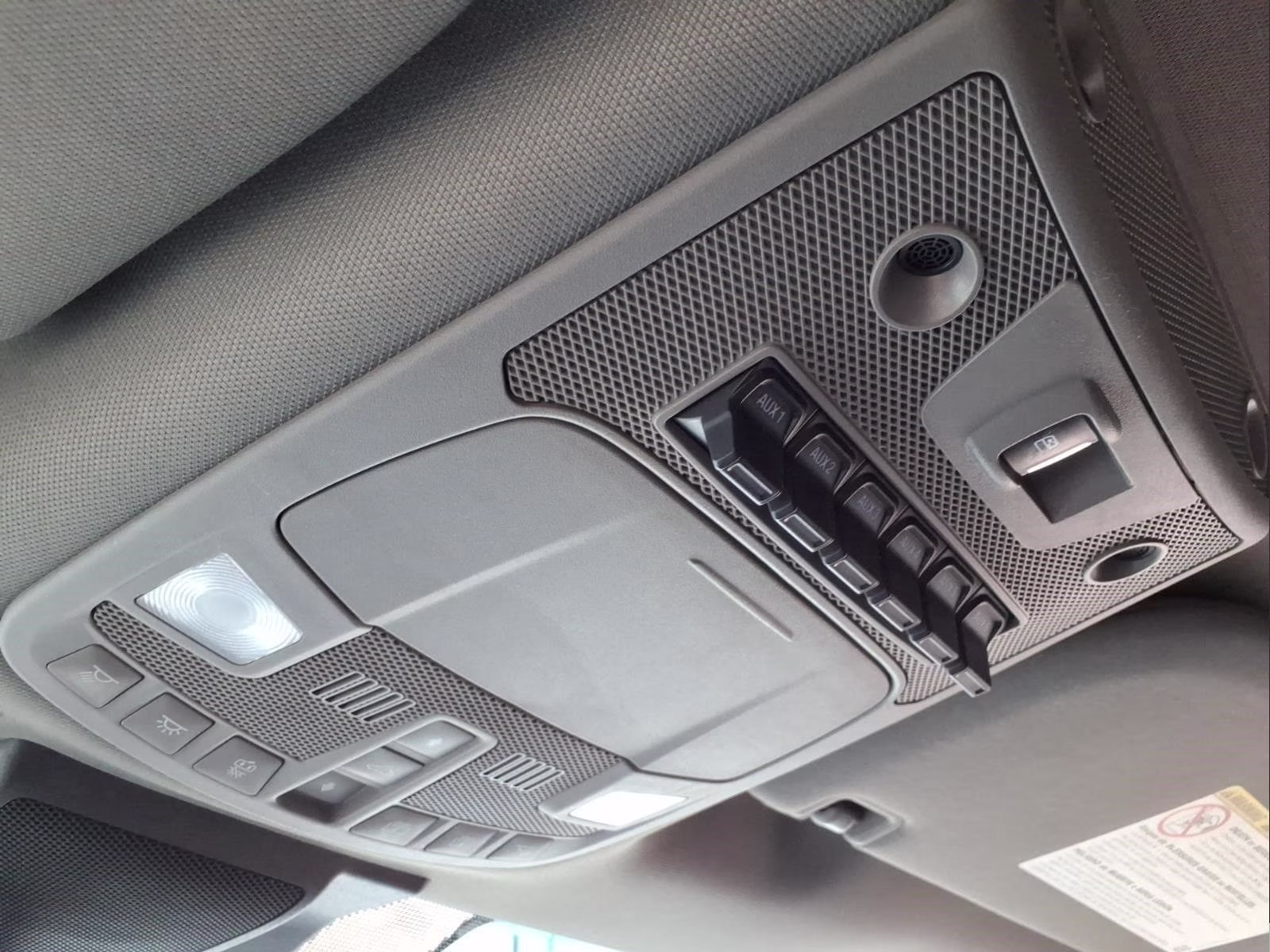 2020 Magnetic Ford Super Duty F-350 SRW Lariat 4X4 Truck