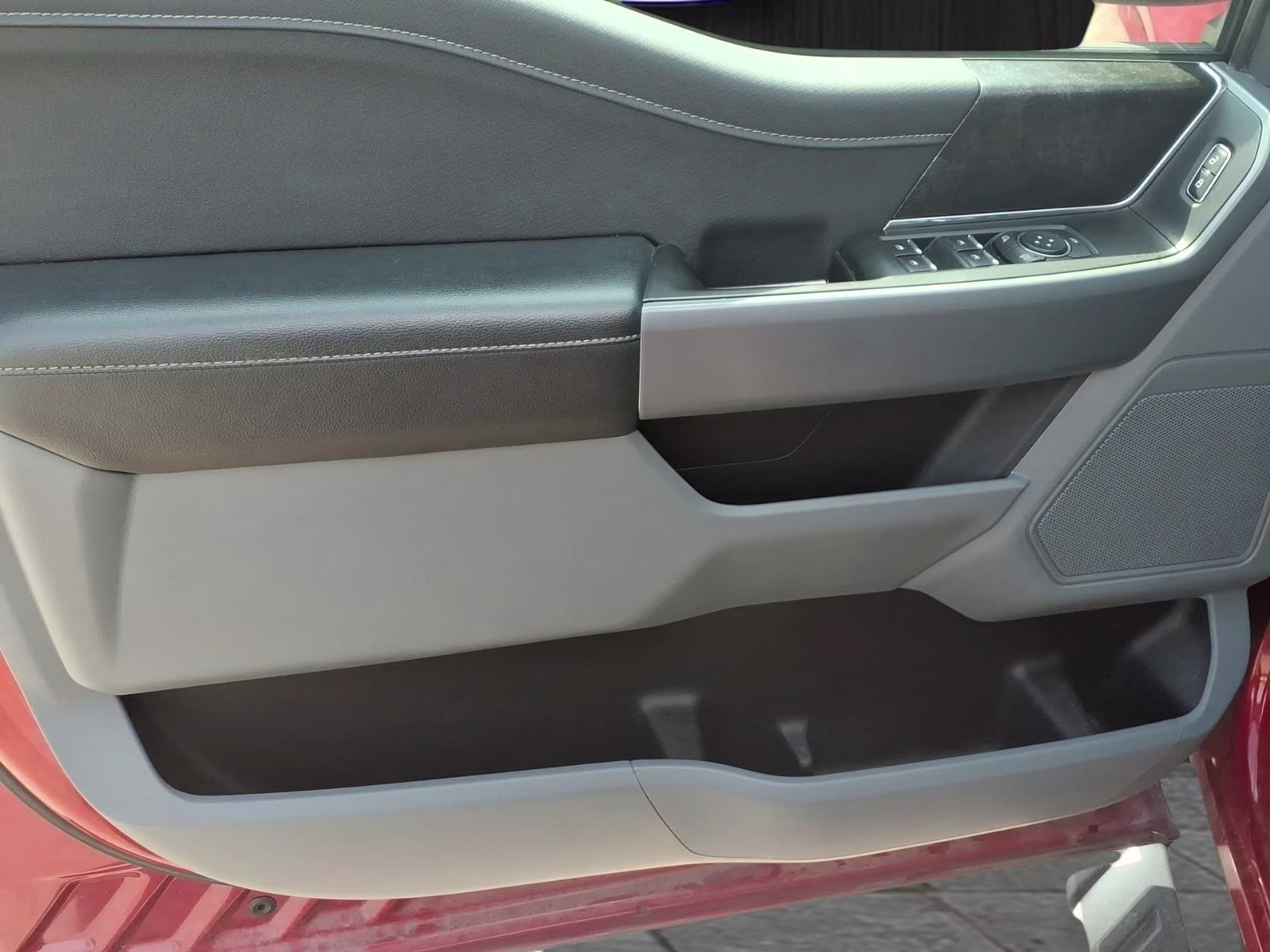 2022 Red Metallic Ford F-150 XLT RWD Truck