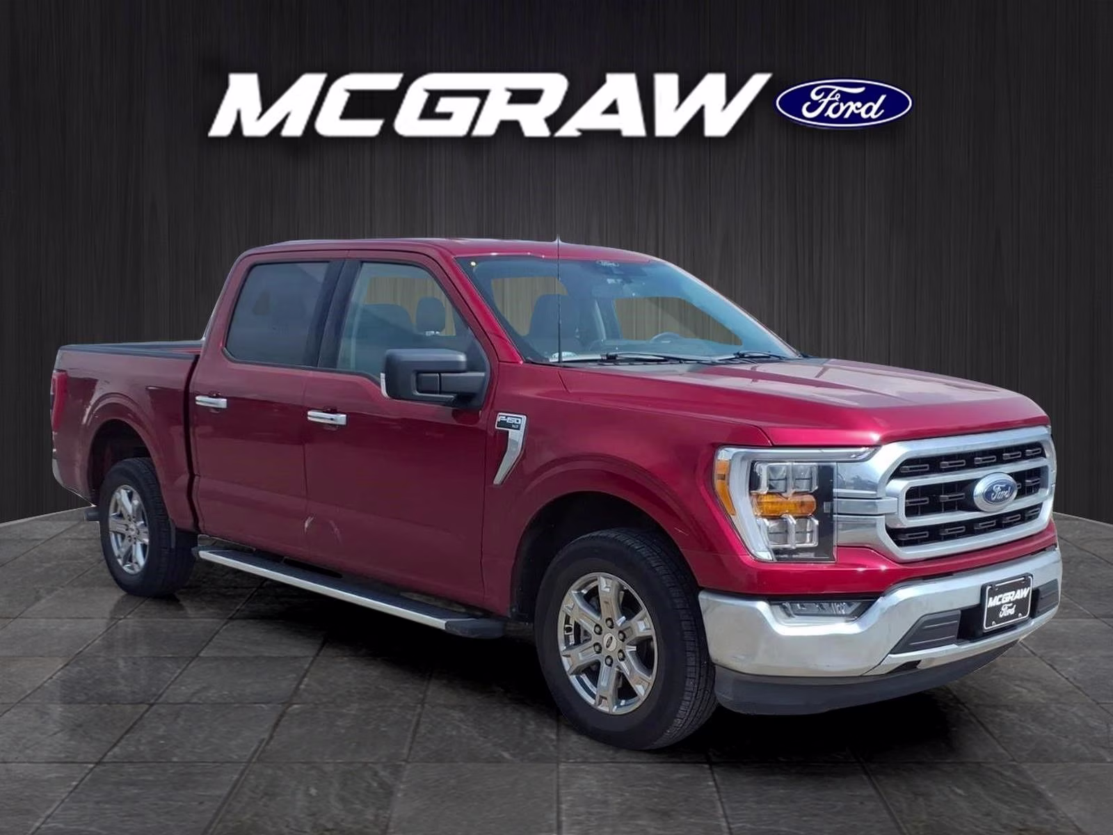 2022 Red Metallic Ford F-150 XLT RWD Truck