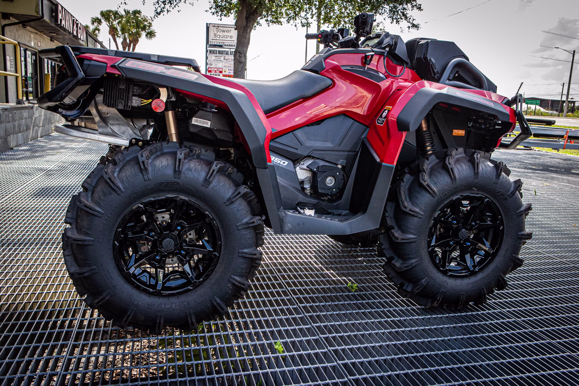 2024 Red Can-Am Outlander X mr 850 ATV
