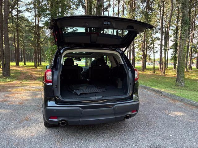 2023 Crystal Black Silica Subaru Ascent Touring AWD SUV