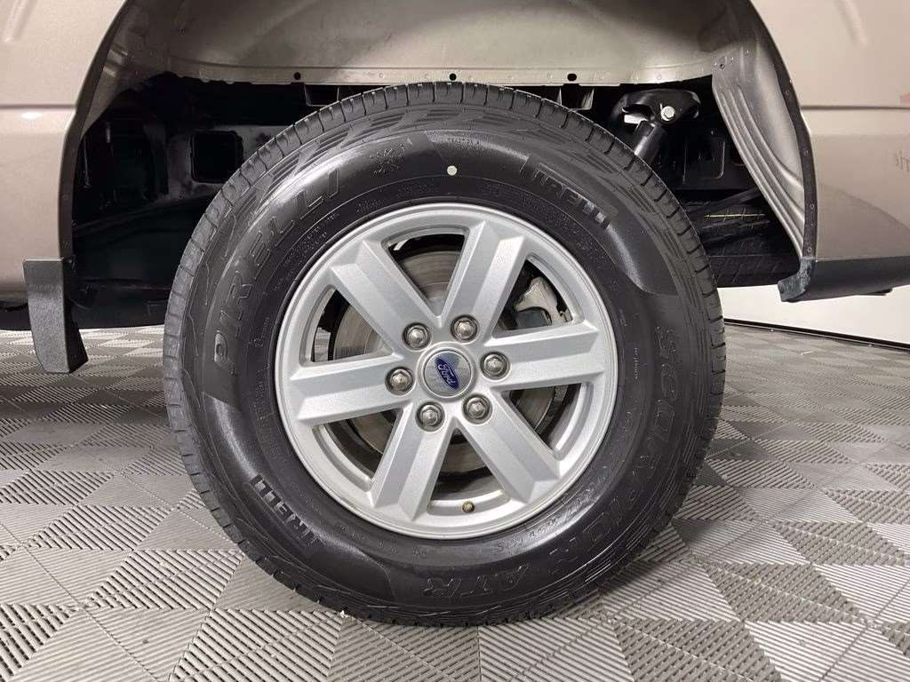 2023 Stone Gray Metallic Ford F-150 XLT 4X4 Truck