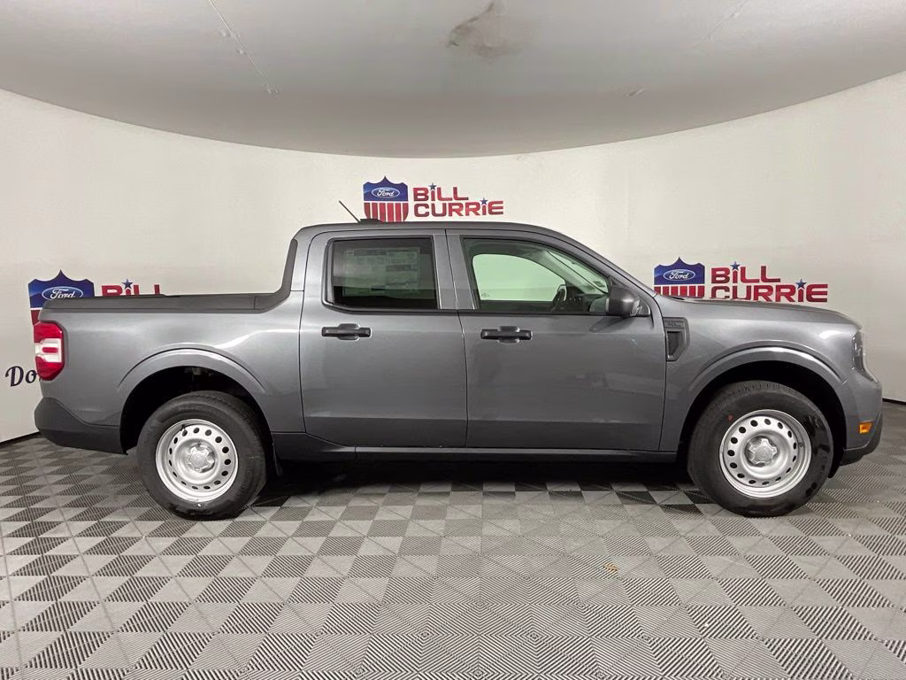 2026 Gray Metallic Ford Maverick XL FWD Truck