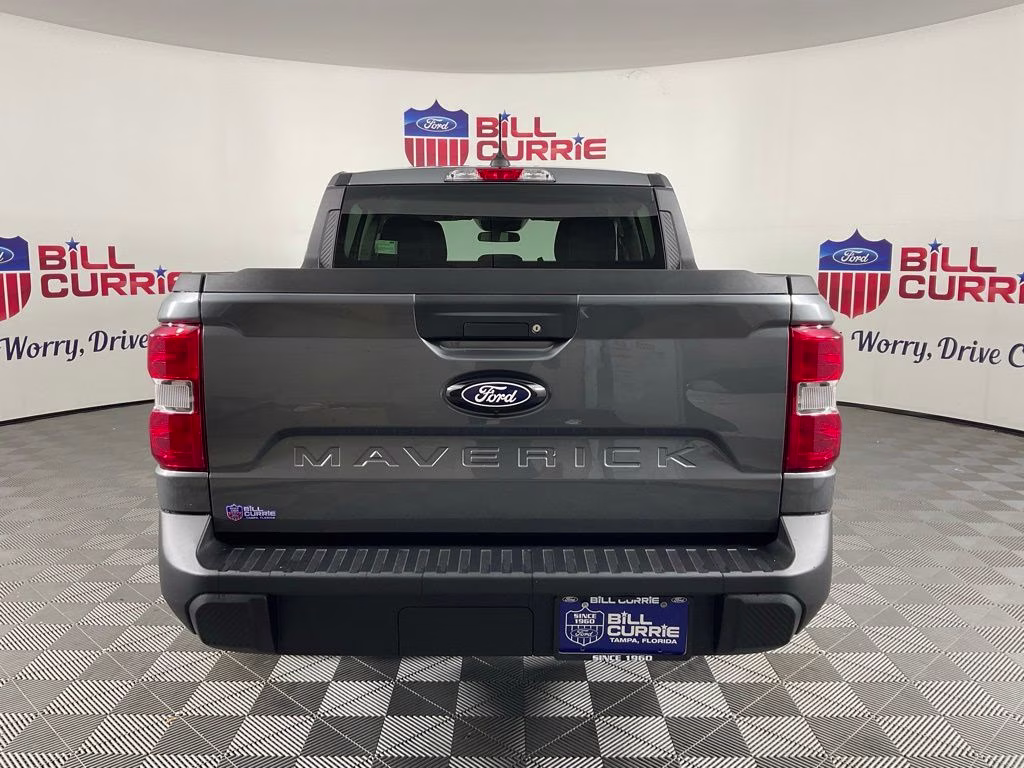 2026 Gray Metallic Ford Maverick XL FWD Truck