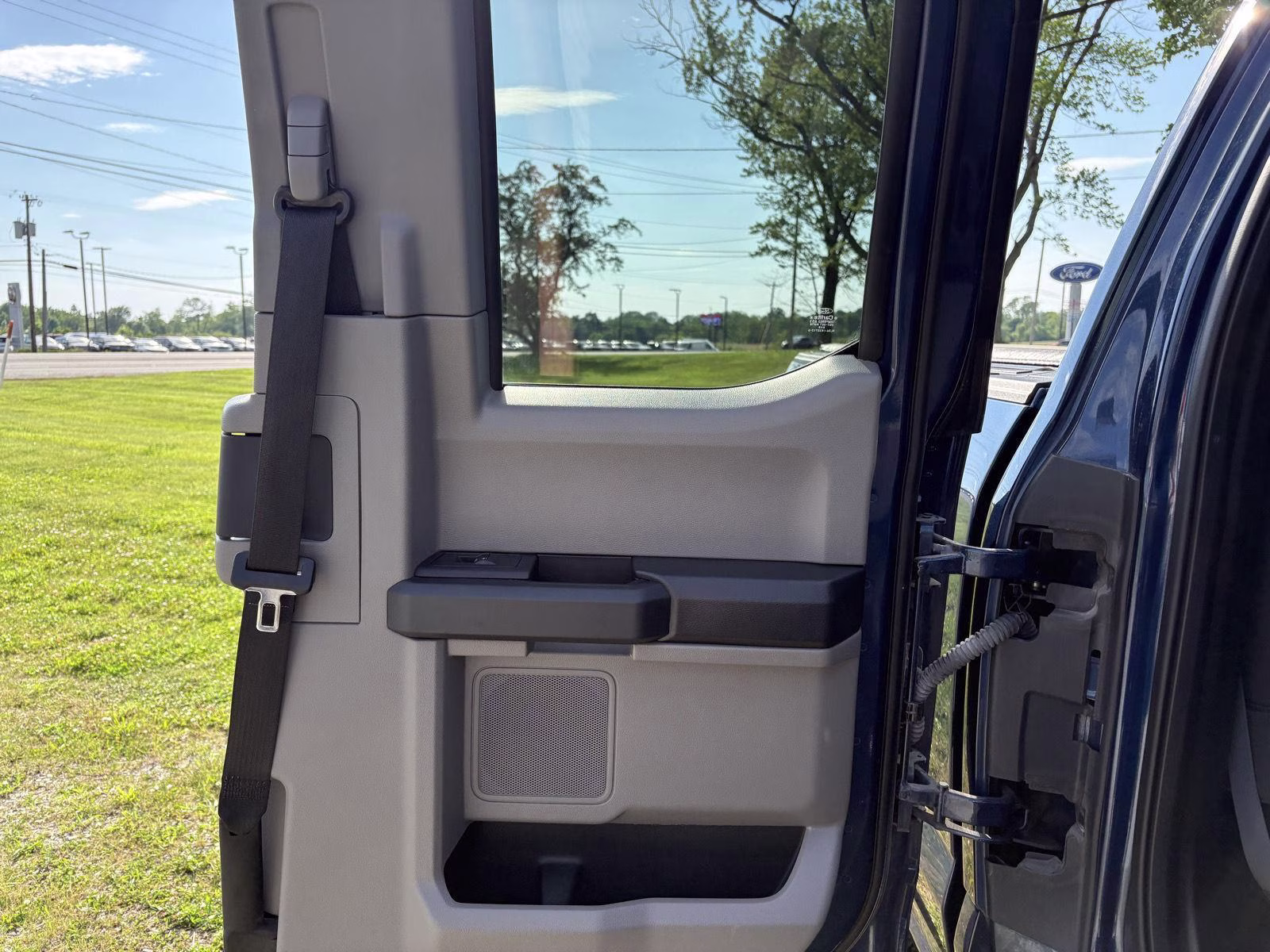 2018 Blue Jeans Ford F-150 XL 4X4 Truck