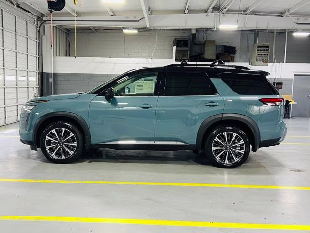 2026 Baltic Teal/Super Black Nissan Pathfinder Platinum FWD SUV
