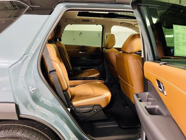2026 Baltic Teal/Super Black Nissan Pathfinder Platinum FWD SUV
