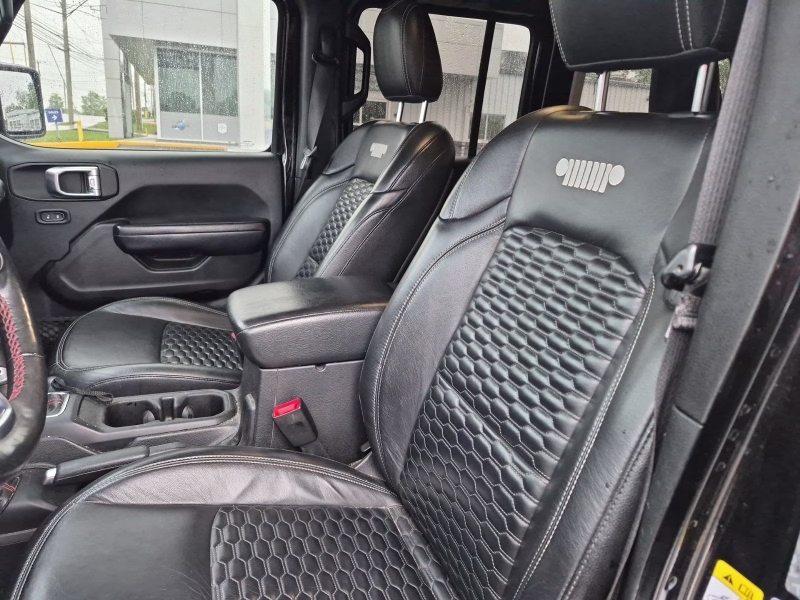 2020 Black Clearcoat Jeep Wrangler Unlimited Rubicon 4X4 SUV