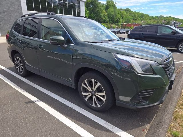 2023 Cascade Green Silica Subaru Forester Limited AWD SUV