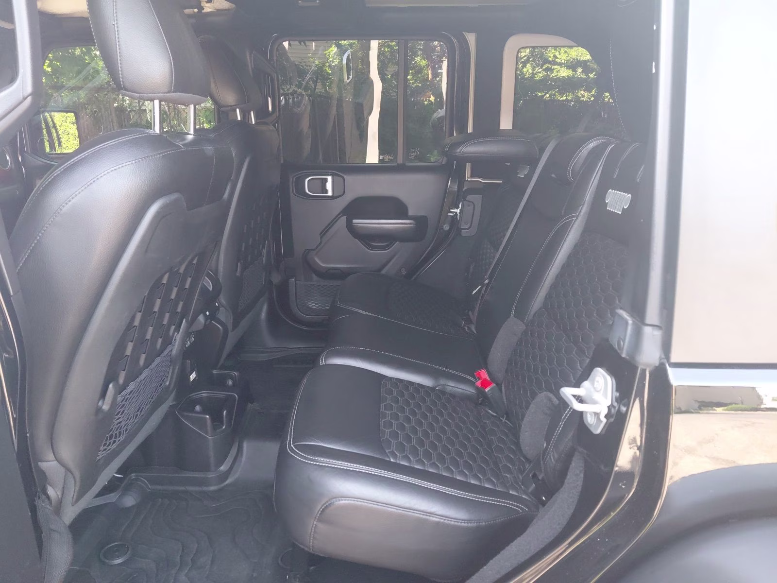 2020 Black Clearcoat Jeep Wrangler Unlimited Rubicon 4X4 SUV