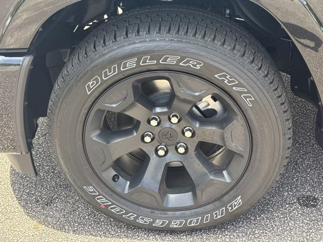 2026 Diamond Black Crystal Pearlcoat Ram 1500 Big Horn RWD Truck