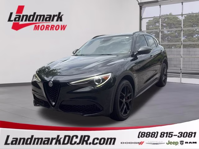 2019 Vulcano Black Metallic Alfa Romeo Stelvio Base AWD SUV