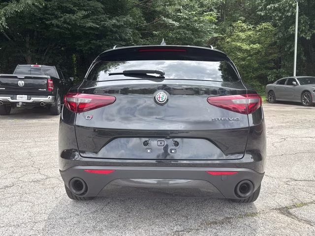 2019 Vulcano Black Metallic Alfa Romeo Stelvio Base AWD SUV